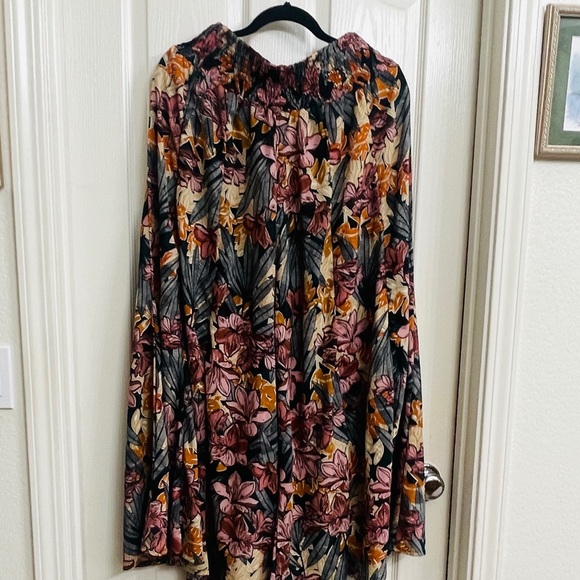 Natura Bisse Pants - Elegant Floral Wide Leg Pants Size L/XL